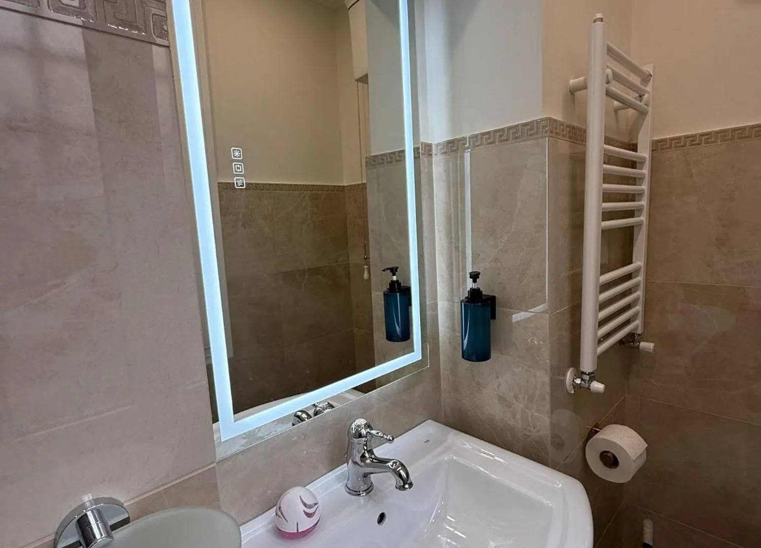 Antica Dimora Luxury Apartment Rome Italy