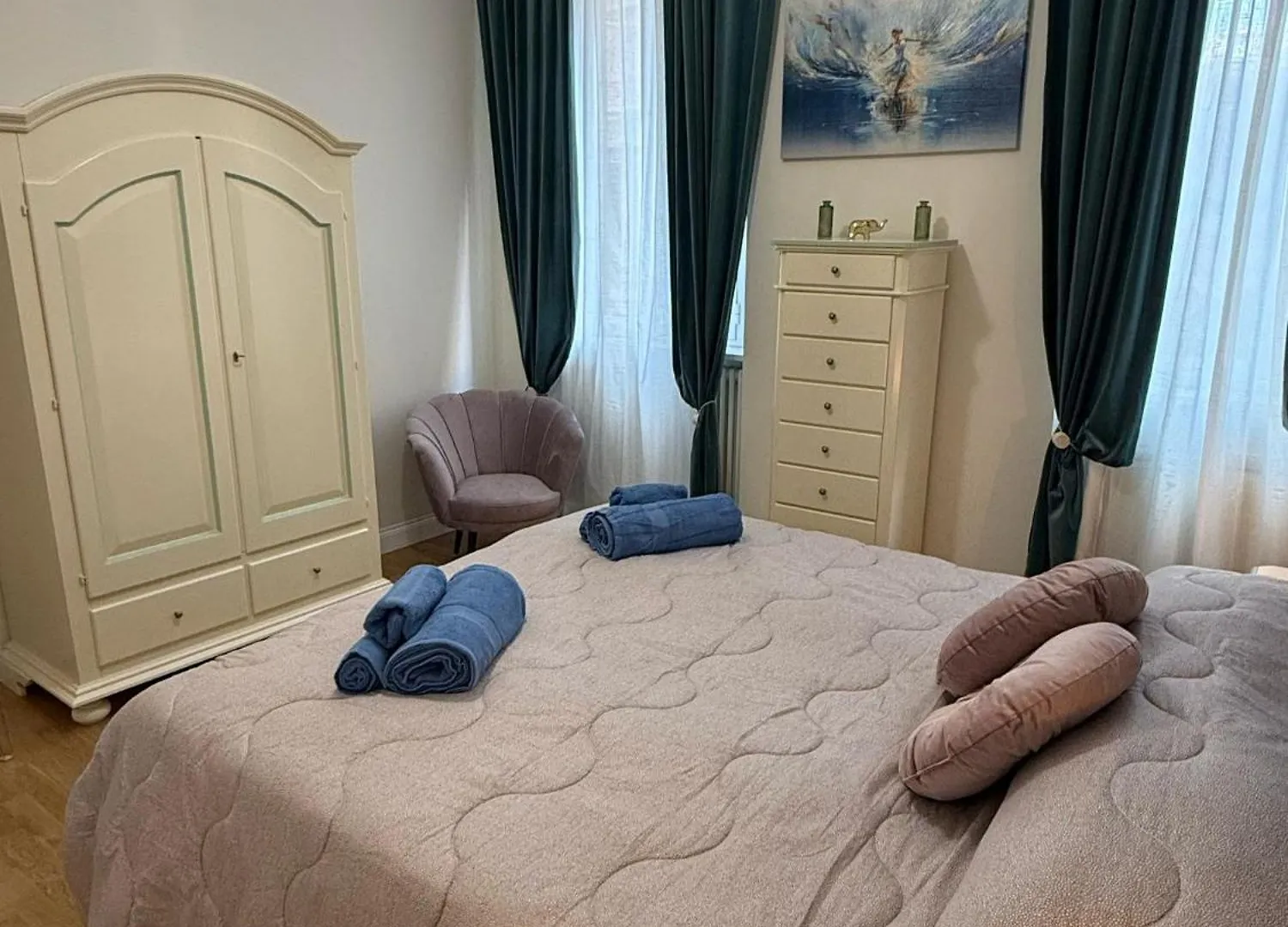 Antica Dimora Luxury Apartment Rome Italy