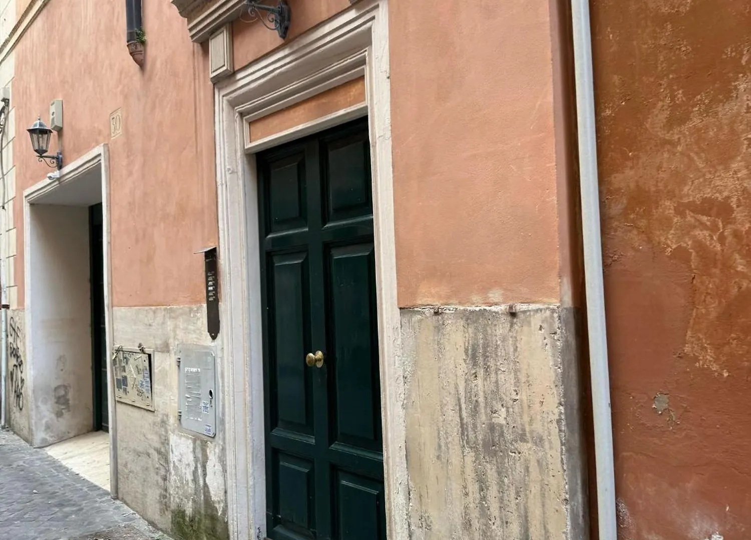 Antica Dimora Luxury Apartment Rome Italy